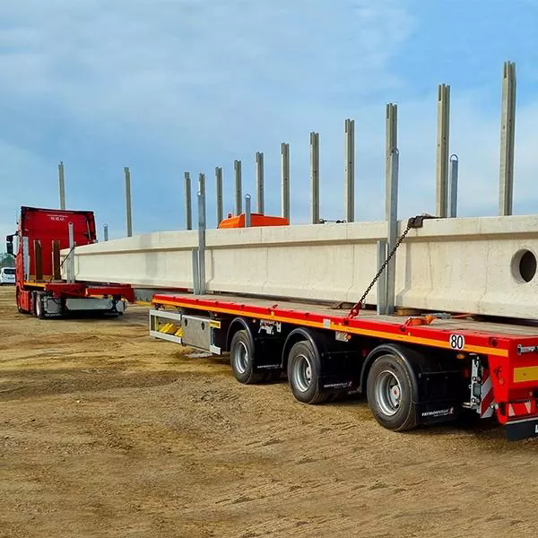 Paano Pinutol ng Mga Semi-Trailer ng Standard Beam Transport ang Labis na Mga Panganib sa Cargo Transport at Mga Gastos sa Operating Fleet?