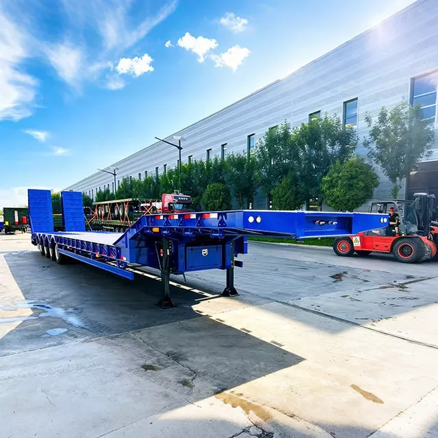 Nababakas na Gooseneck Lowbed Semi-Trailer